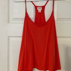 Red crop tank with loose flowy fit